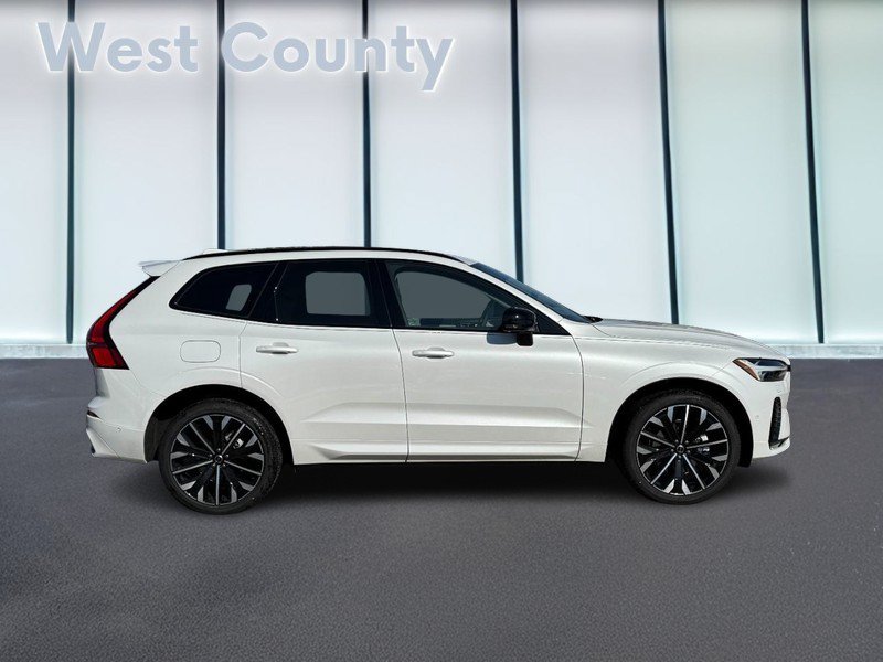 New 2026 Volvo XC60 B5 Ultra w/ Climate Package AWD/4WD image 2