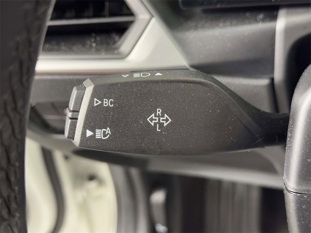 Used 2023 BMW 330i xDrive Sedan w/ Driving Assistance Package image 21