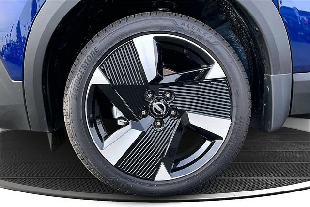 New 2026 Nissan Kicks SR image 12