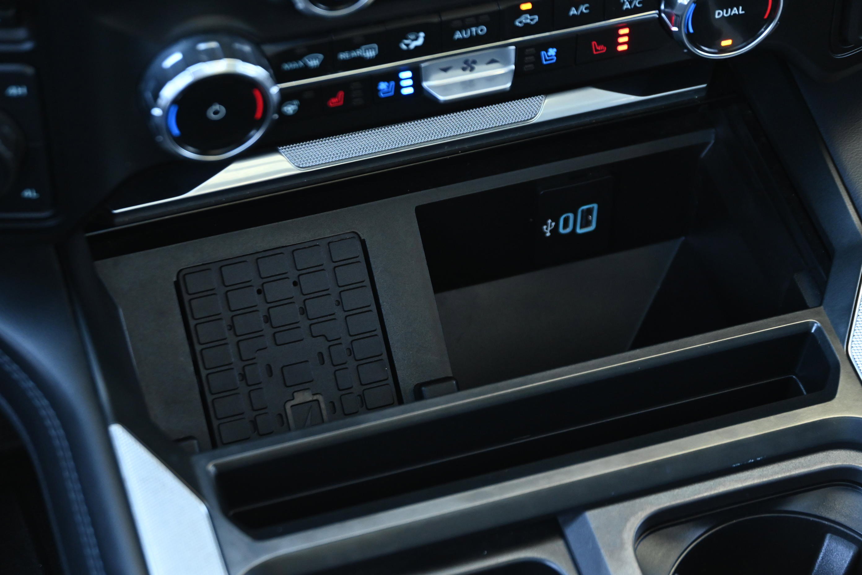 Used 2025 Ford F250 Platinum image 31