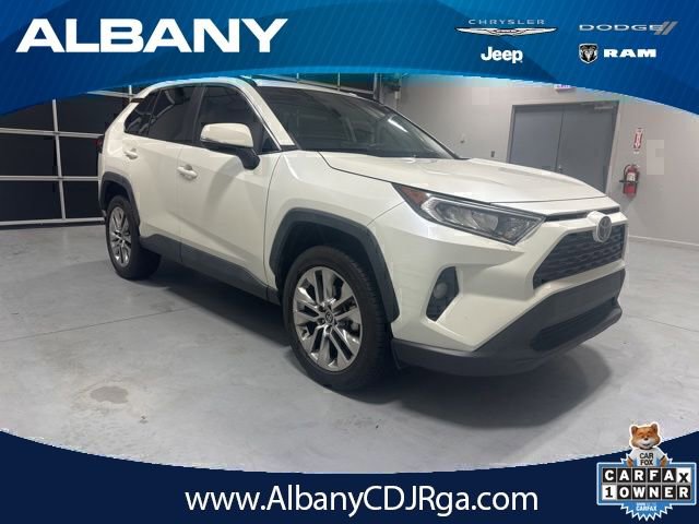 Used 2021 Toyota RAV4 XLE Premium FWD image 1