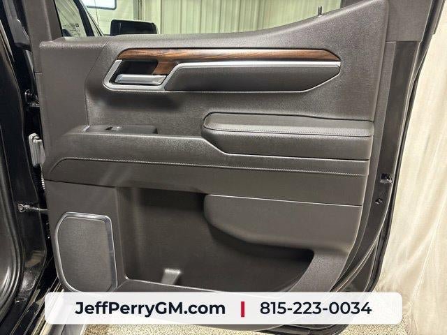 Used 2022 GMC Sierra 1500 SLT AWD/4WD image 24