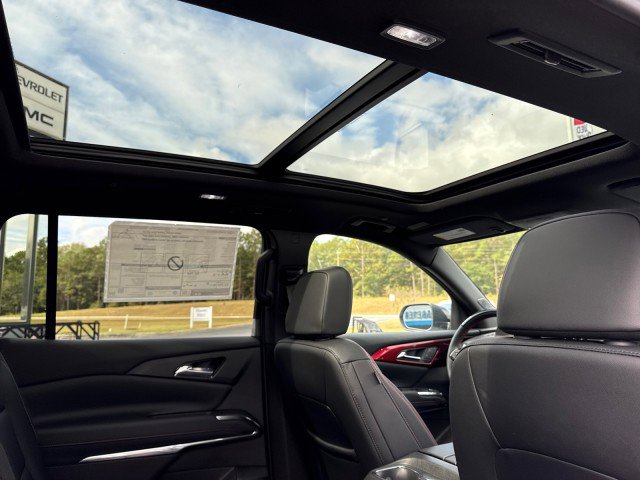 New 2026 Chevrolet Traverse RS image 19