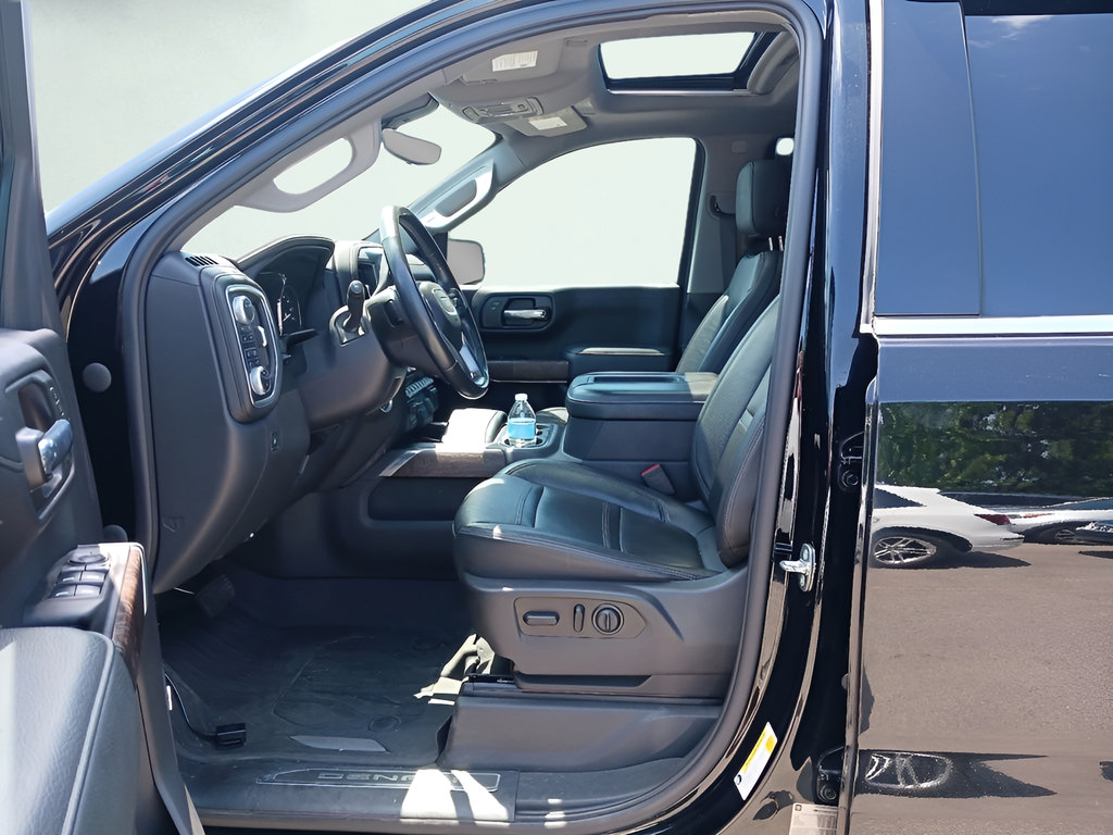 Used 2020 GMC Sierra 1500 Denali w/ Denali Ultimate Package AWD/4WD image 5