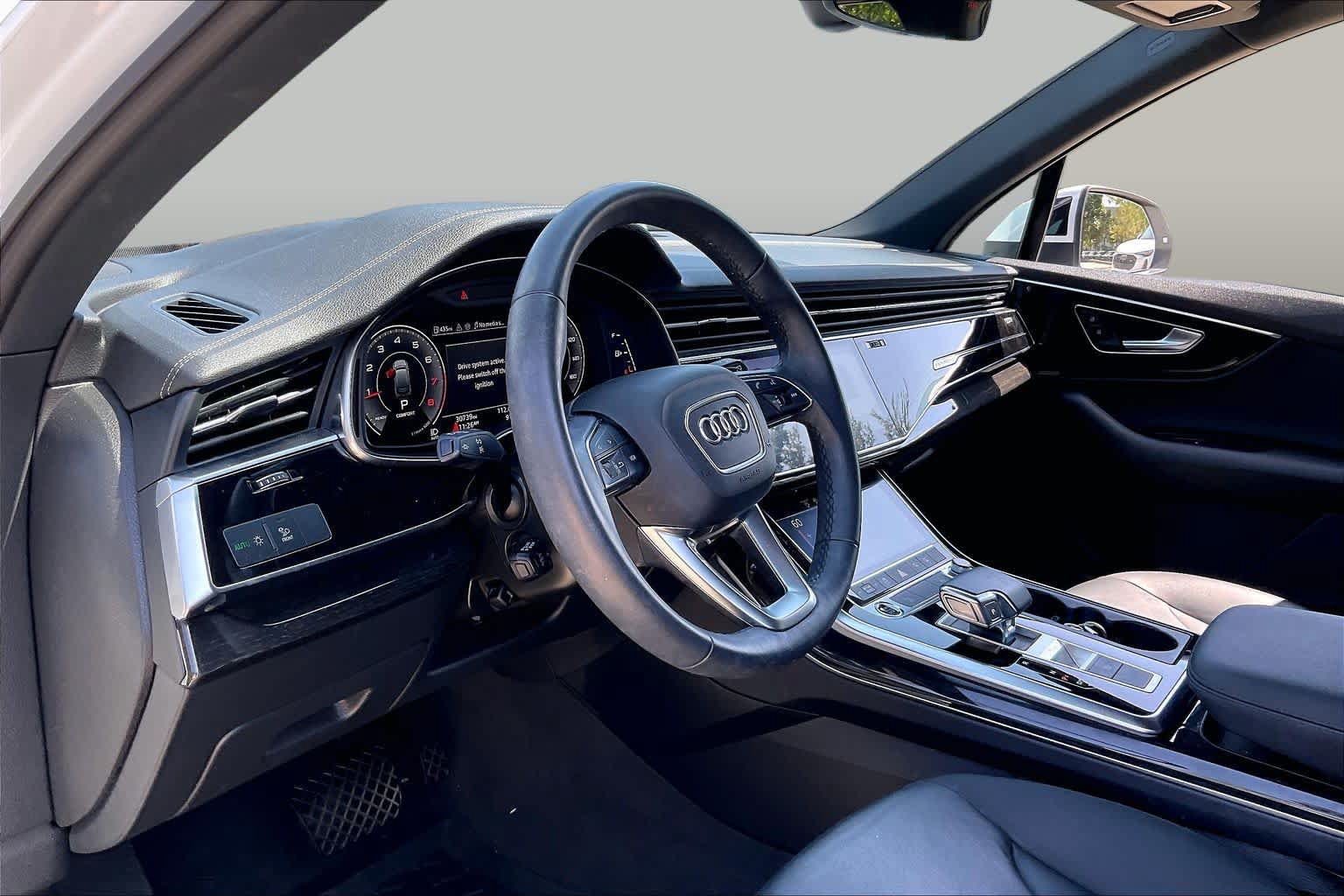 Used 2024 Audi Q7 2.0T Premium AWD/4WD image 17
