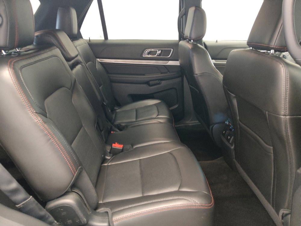 Used 2018 Ford Explorer Sport w/ Equipment Group 401A AWD/4WD image 19