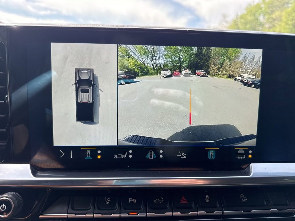 Used 2024 Chevrolet Silverado 3500 LTZ AWD/4WD image 36