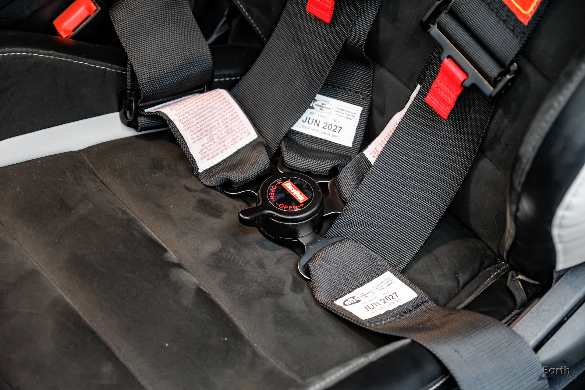 Used 2021 Ford Mustang Shelby GT500 w/ Carbon Fiber Track Pack RWD image 53