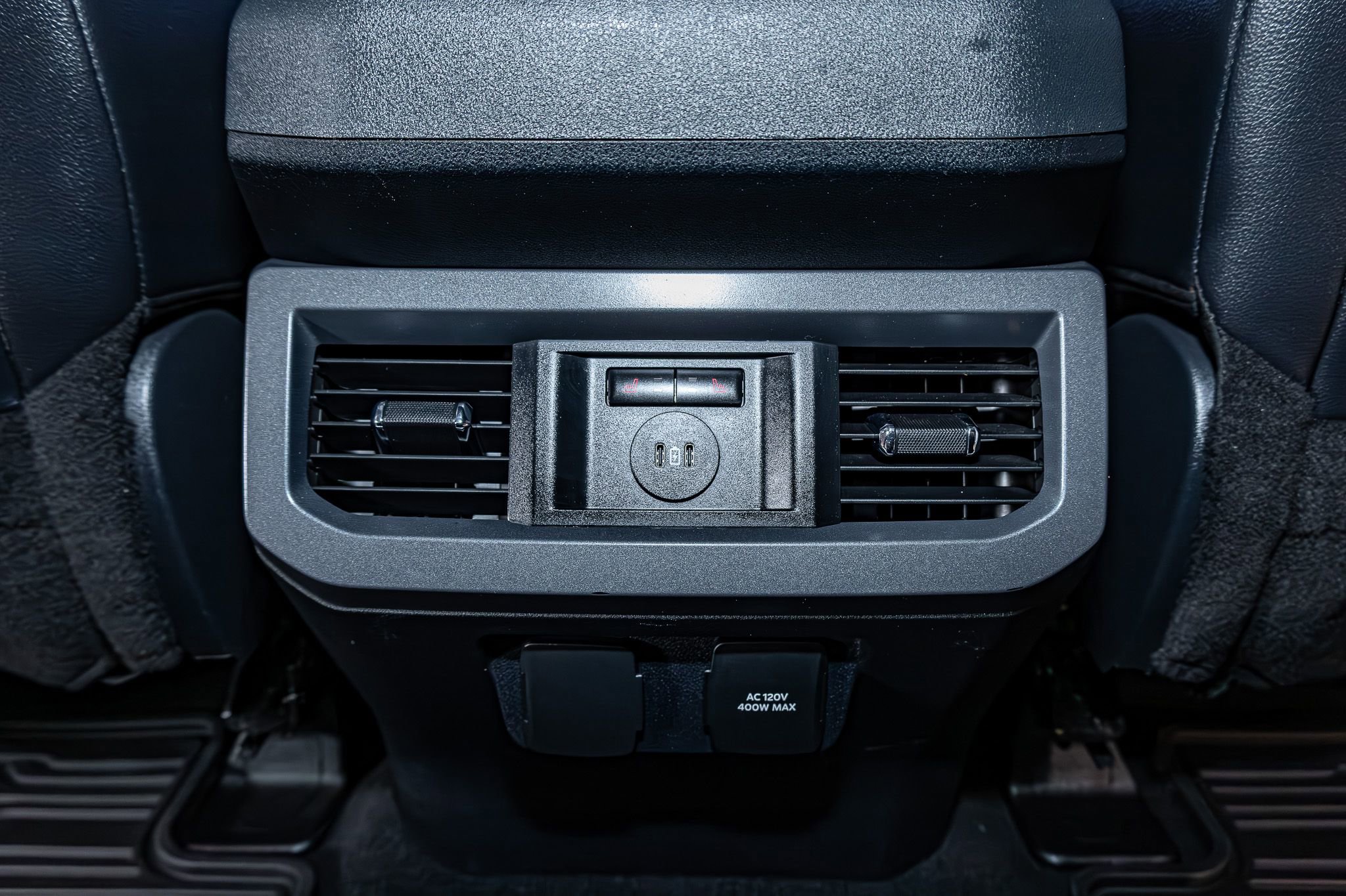 Used 2024 Ford F450 Lariat w/ FX4 Off-Road Package image 24