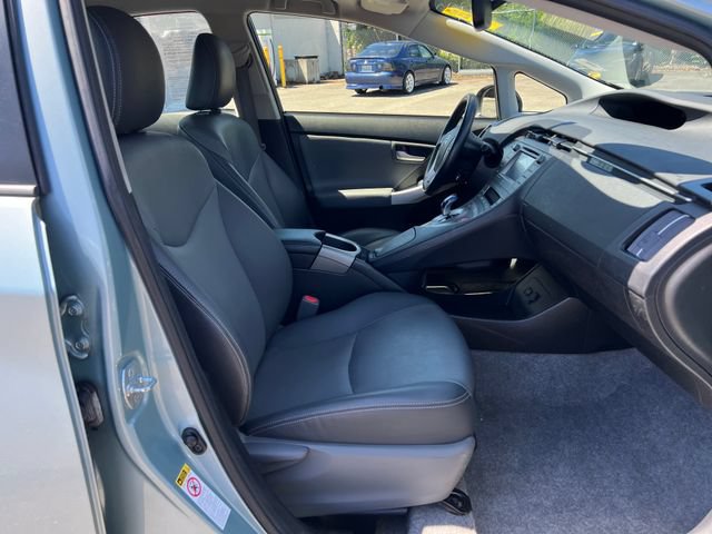 Used 2014 Toyota Prius Four FWD image 9