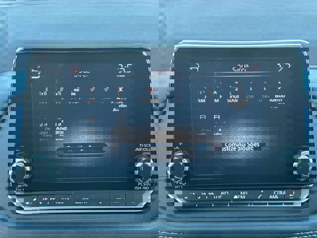 Used 2022 Nissan Rogue SV image 30