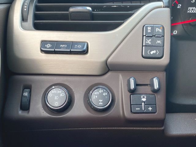 Used 2016 GMC Yukon XL Denali w/ Open Road Package image 15