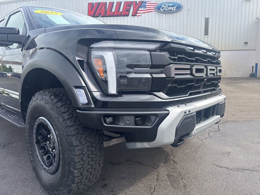 Used 2025 Ford F150 Raptor AWD/4WD image 14