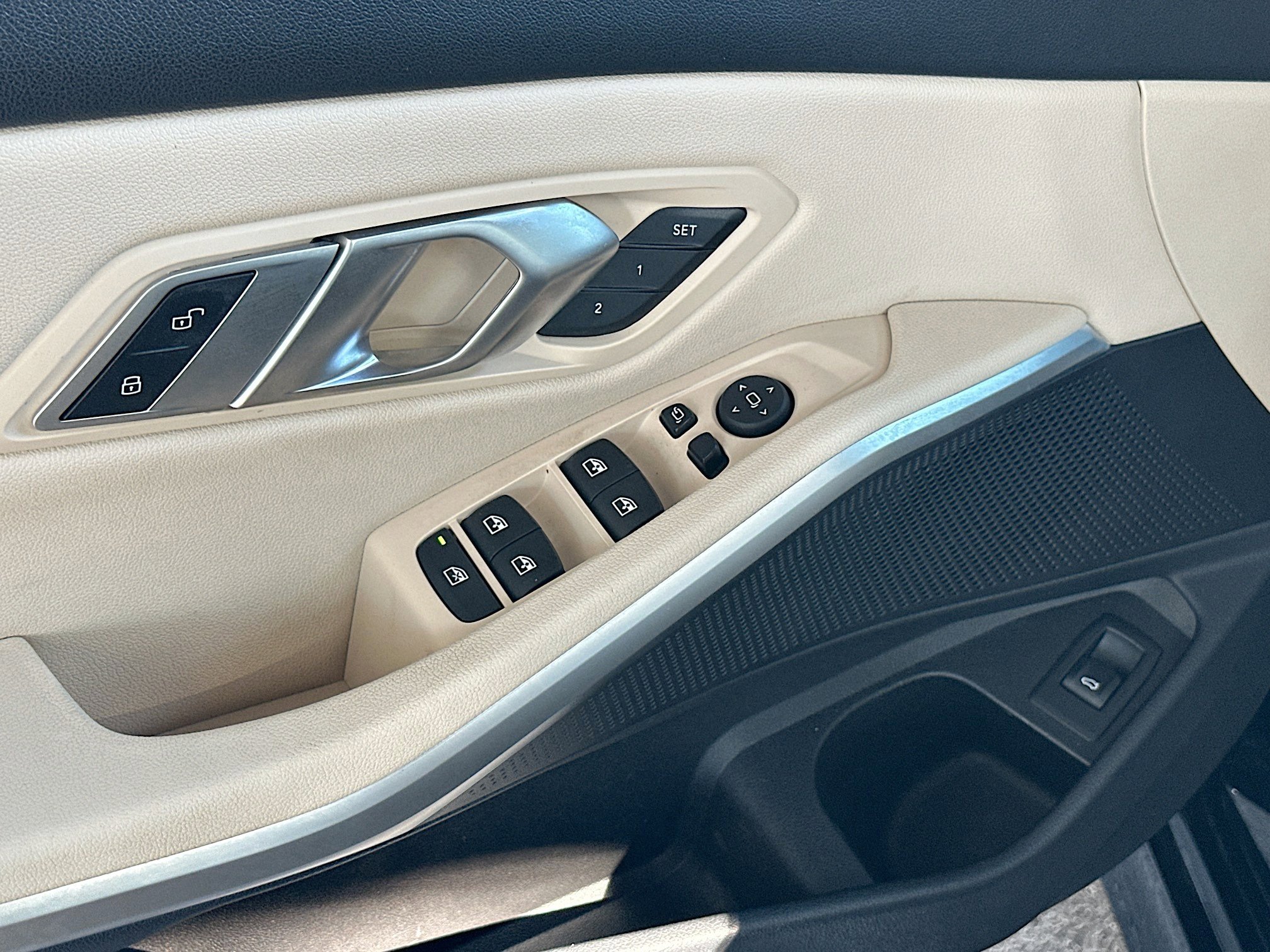 Used 2020 BMW 330i Sedan w/ Convenience Package image 18