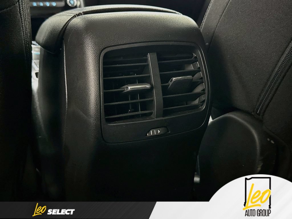 Used 2023 Ford Escape Active w/ Tech Pack #1 AWD/4WD image 28