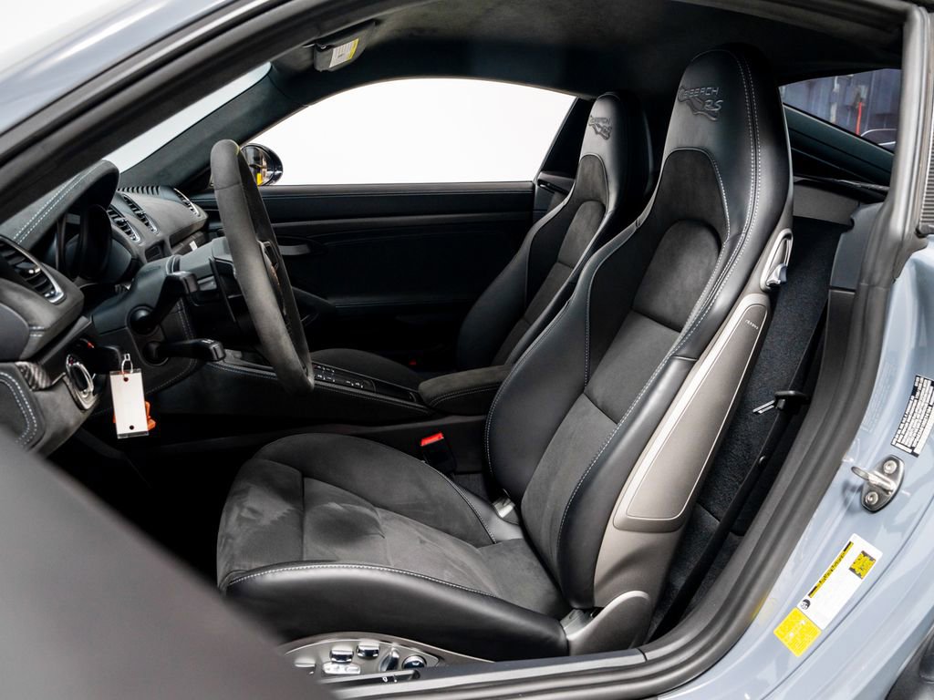 Used 2024 Porsche 718 Cayman GT4 RS image 33