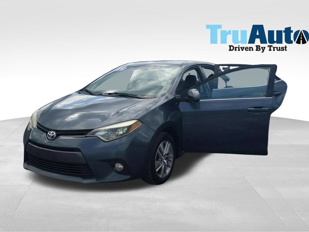 Used 2015 Toyota Corolla LE FWD image 10