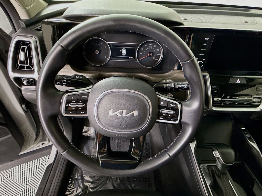 Used 2022 Kia Sorento S AWD/4WD image 22