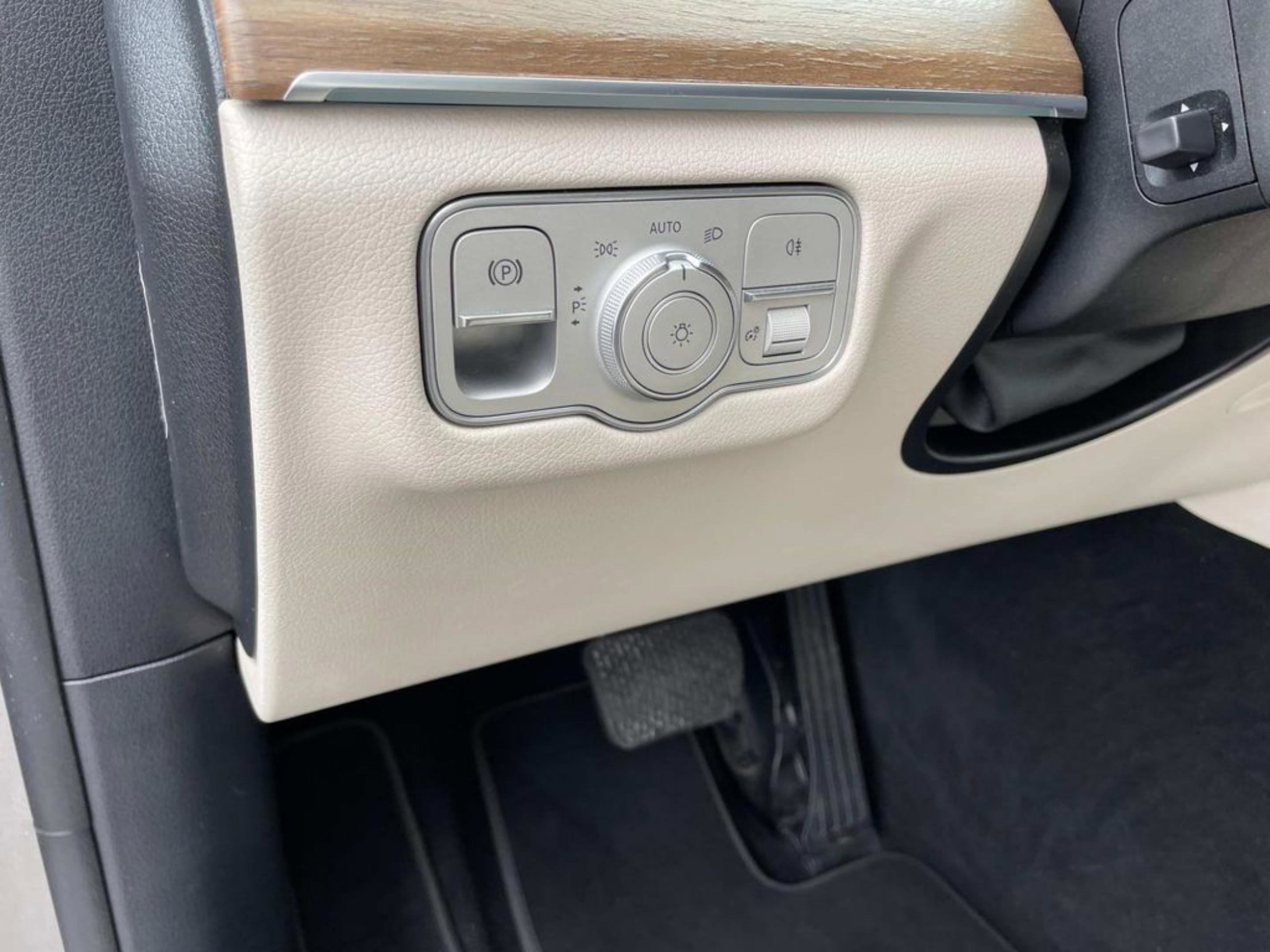 Used 2022 Mercedes-Benz GLE 350 image 18