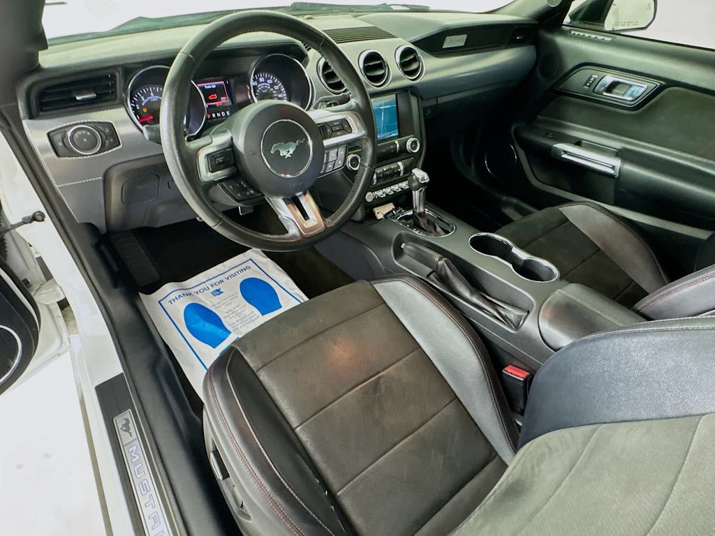 Used 2016 Ford Mustang GT Premium w/ Equipment Group 401A RWD image 27