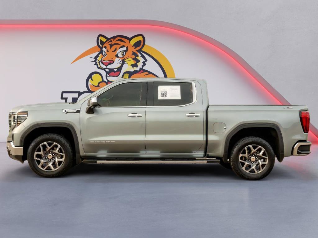 Used 2024 GMC Sierra 1500 SLT AWD/4WD image 8