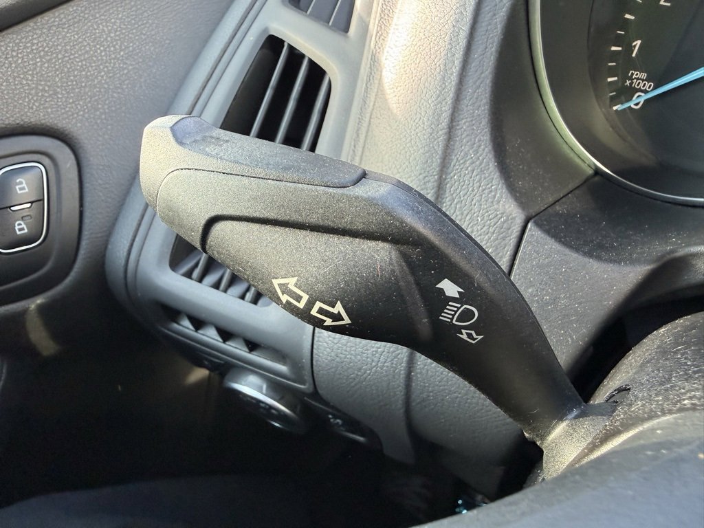 Used 2016 Ford Focus SE w/ Equipment Group 201A image 22