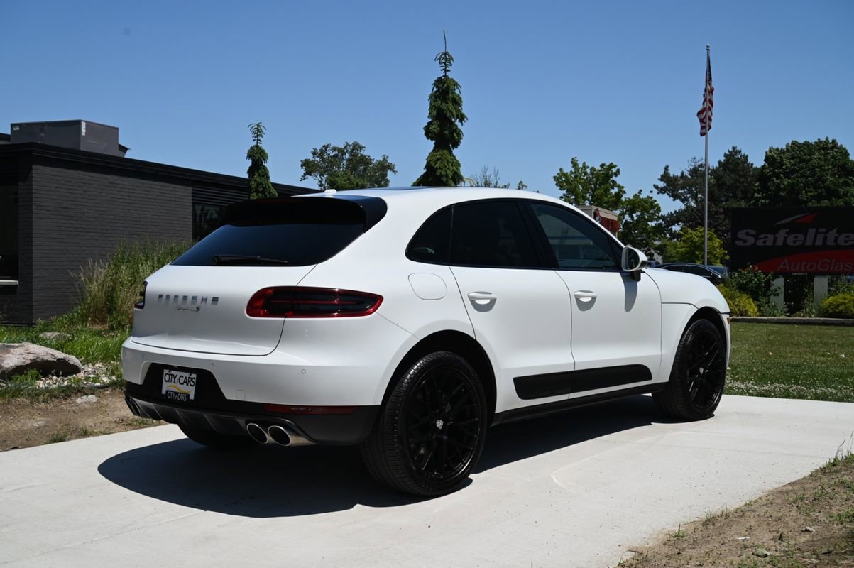 Used 2018 Porsche Macan S image 5