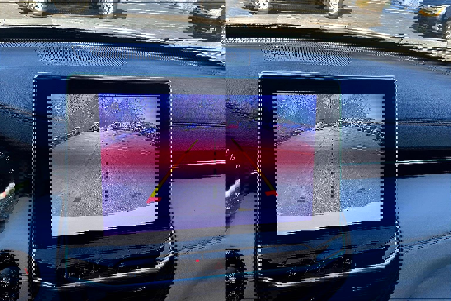 Used 2024 Jeep Compass Limited image 9