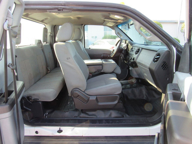 Used 2015 Ford F350 XL w/ Power Equipment Group RWD image 19