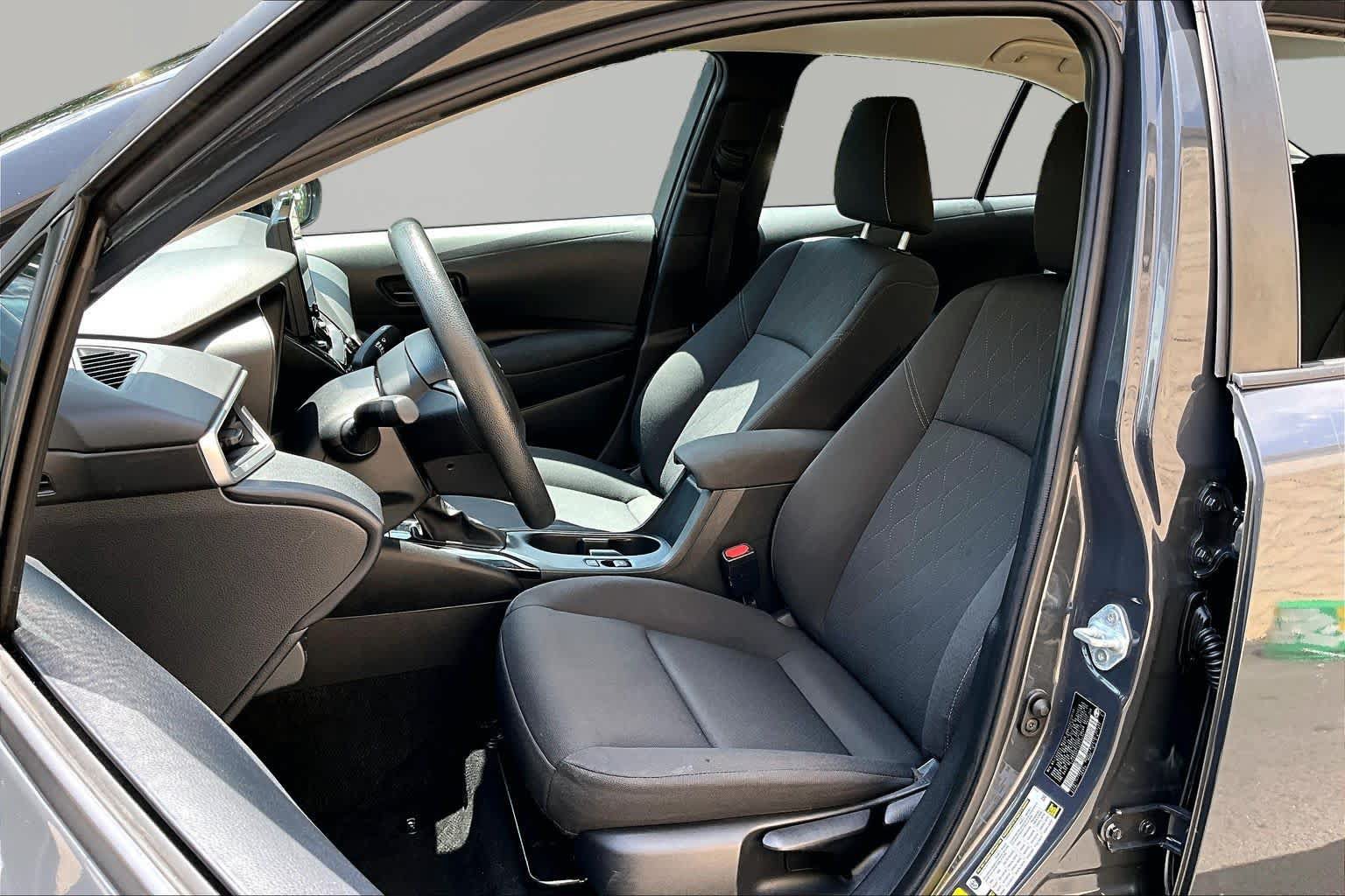 Certified 2024 Toyota Corolla LE FWD image 8