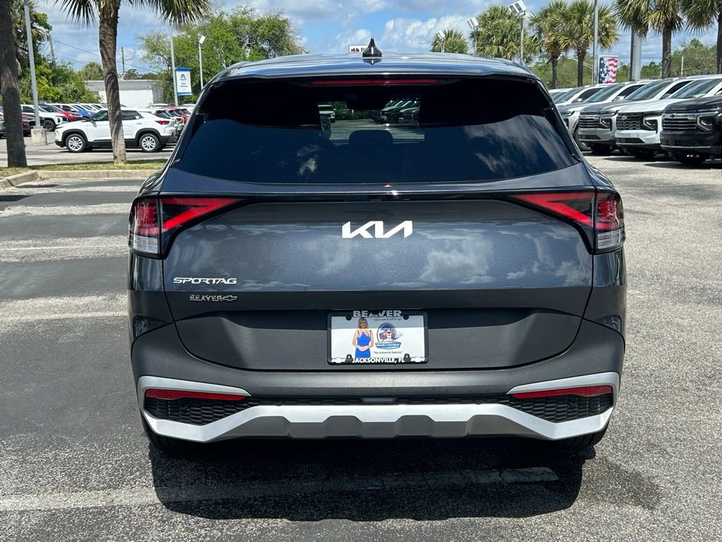 Used 2024 Kia Sportage EX image 6
