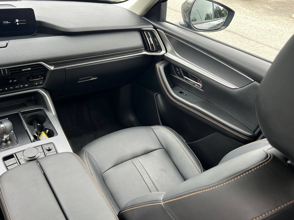 Used 2024 MAZDA CX-90 Plug-In Hybrid w/ Preferred AWD/4WD image 21