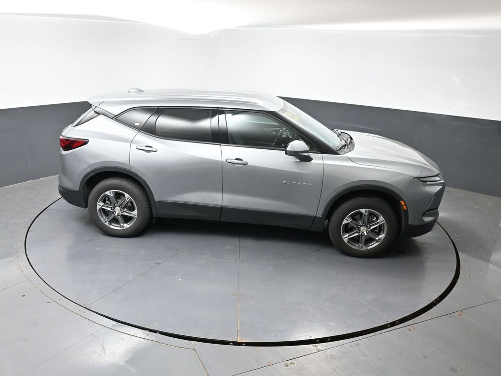 Used 2023 Chevrolet Blazer LT FWD image 14