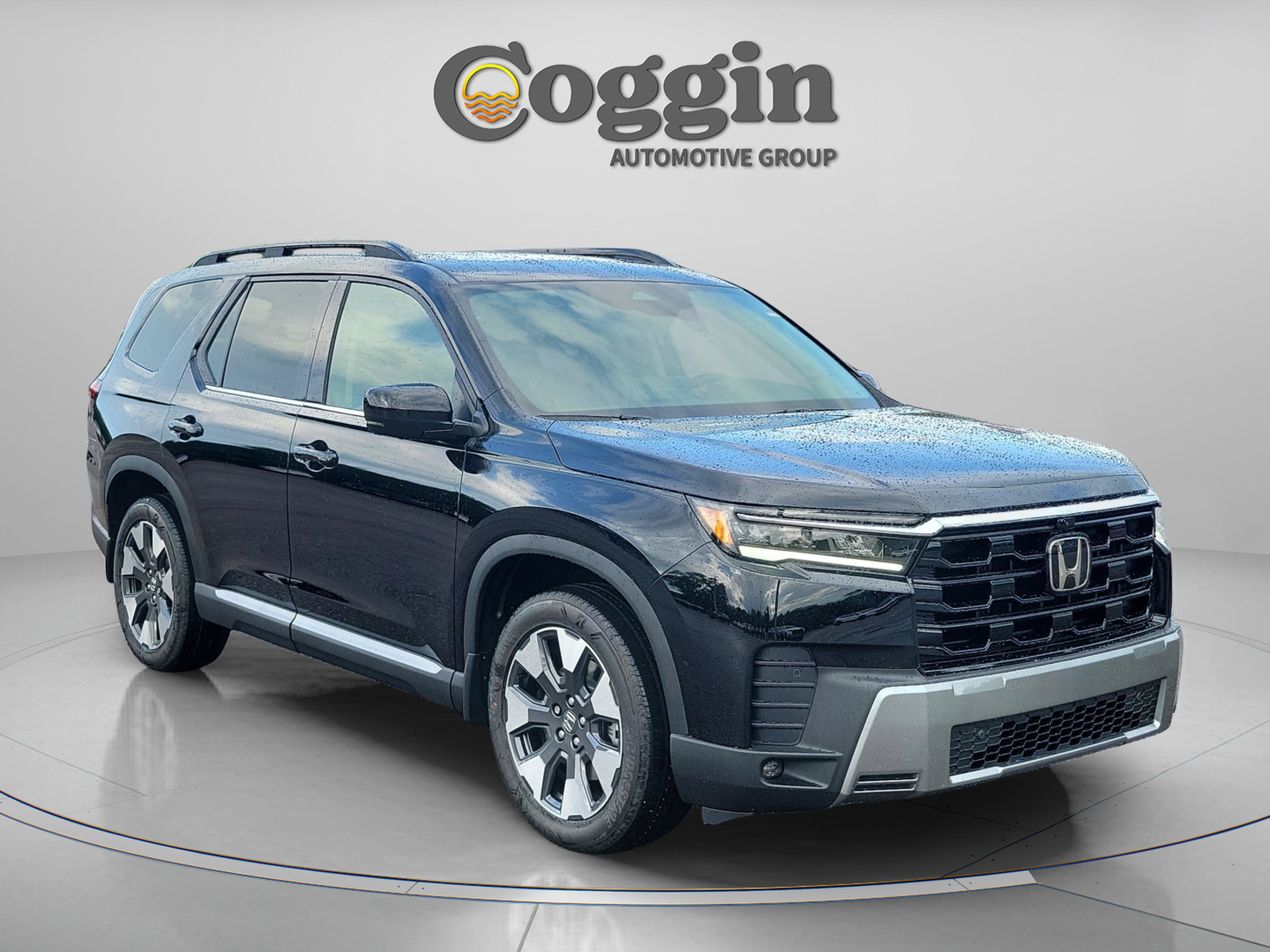 New 2026 Honda Pilot Touring image 7