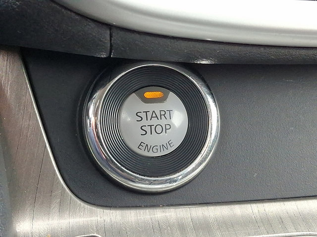 Used 2018 Nissan Murano SV image 26