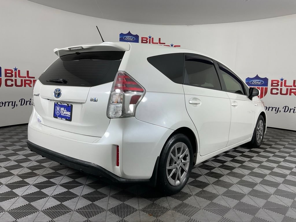 Used 2017 Toyota Prius V Three FWD image 3