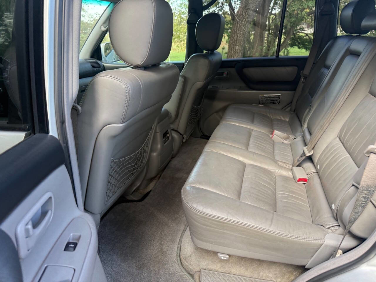 Used 2006 Toyota Land Cruiser image 39