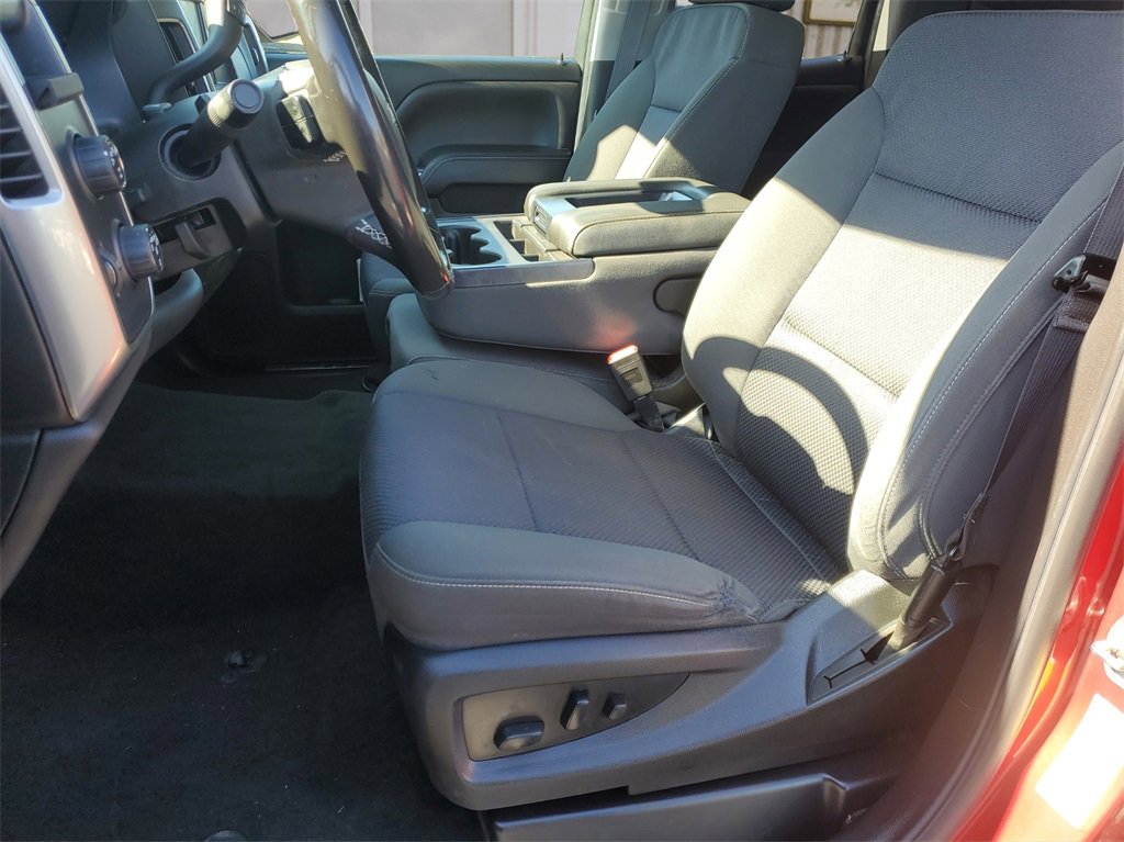 Used 2018 Chevrolet Silverado 1500 LT w/ All Star Edition image 16