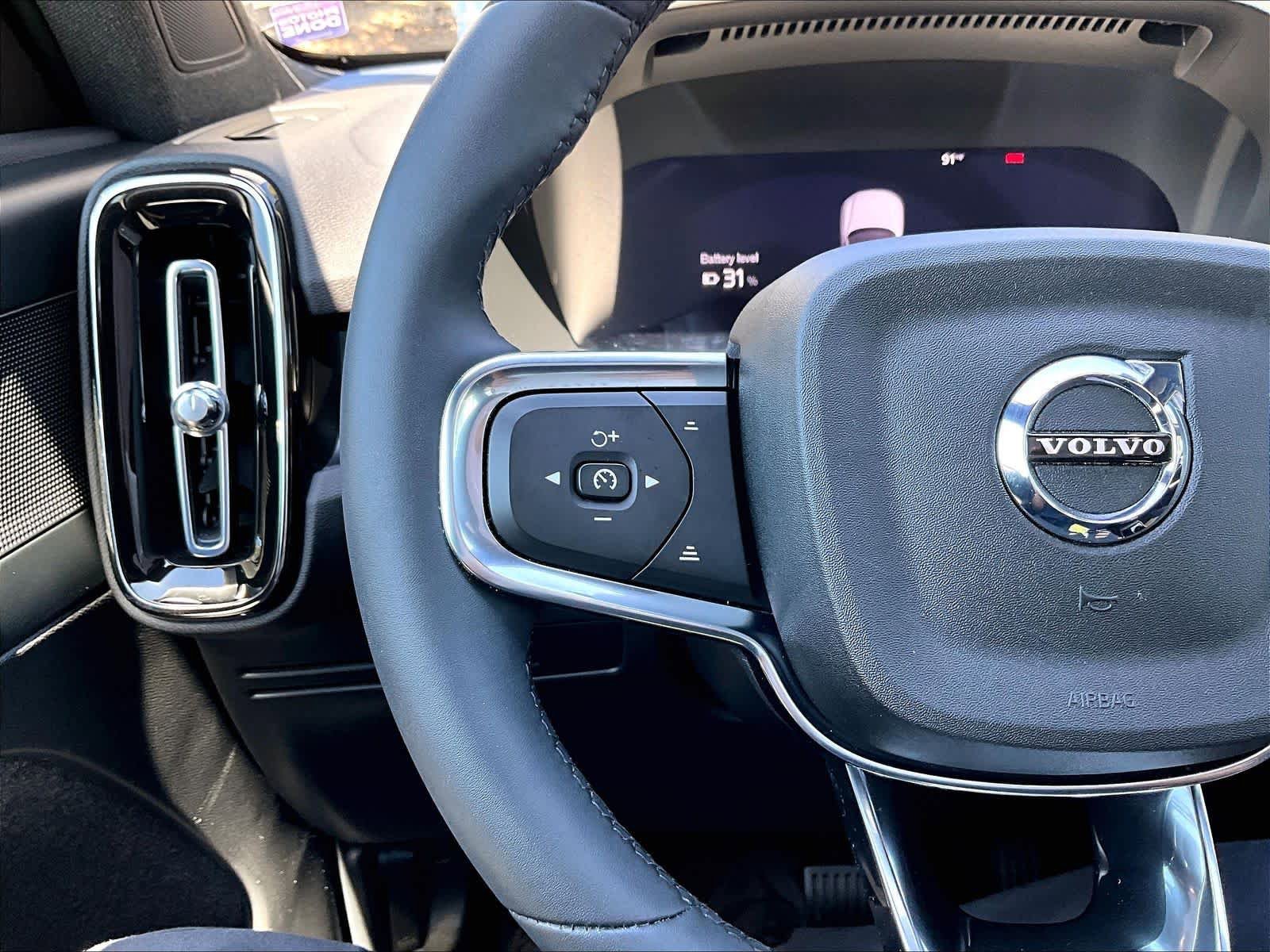 Used 2023 Volvo C40 P8 Recharge Plus AWD/4WD image 21