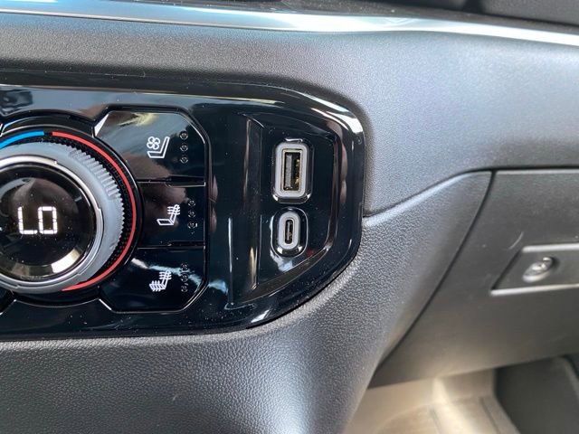 New 2026 Chevrolet Silverado 1500 LTZ w/ LPO, Dark Essentials Package AWD/4WD image 38