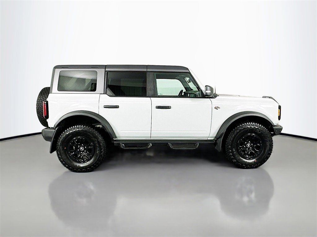 Used 2022 Ford Bronco Wildtrak image 8