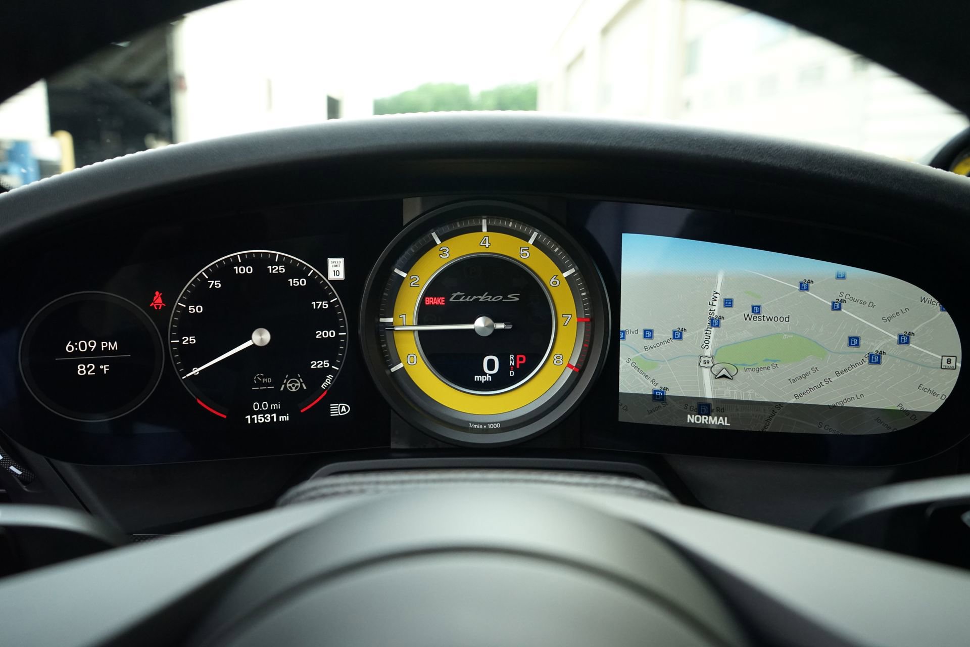 Used 2025 Porsche 911 Turbo S AWD/4WD image 15