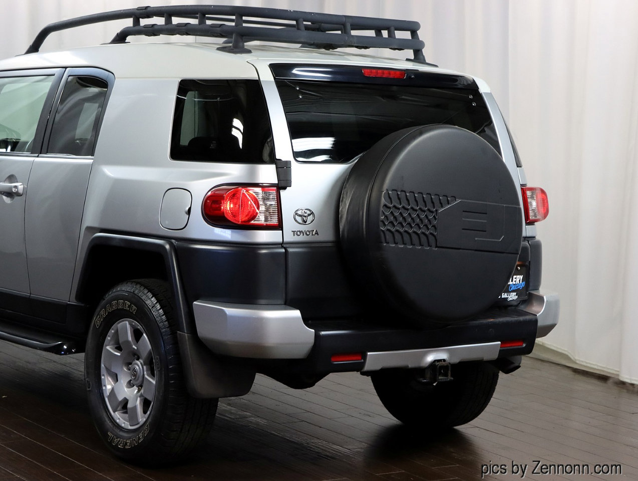 Used 2008 Toyota FJ Cruiser 4WD image 8