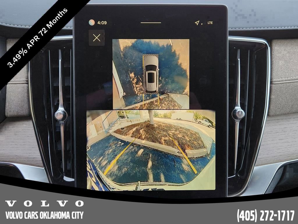 New 2026 Volvo XC90 B6 Plus w/ Protection Package Premier image 16