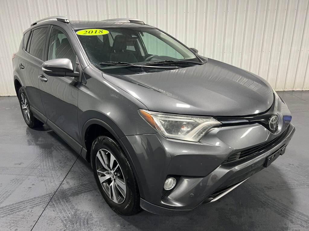 Used 2018 Toyota RAV4 XLE image 16