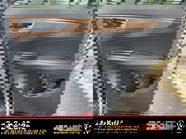 New 2026 Volkswagen Atlas SE image 51