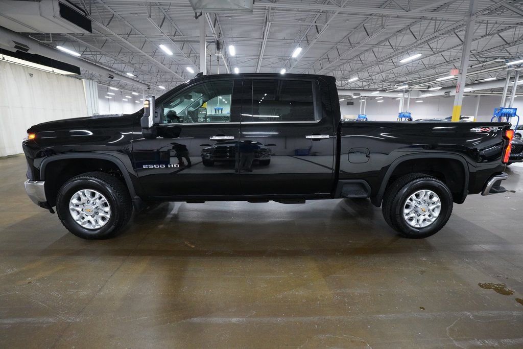 Certified 2024 Chevrolet Silverado 2500 LTZ image 22