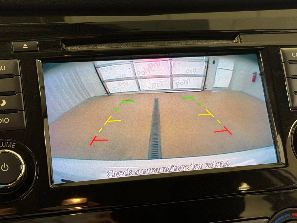 Used 2016 Nissan Rogue S w/ Appearance Package image 38