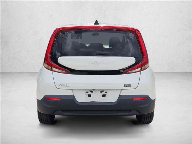 Used 2022 Kia Soul LX FWD image 6