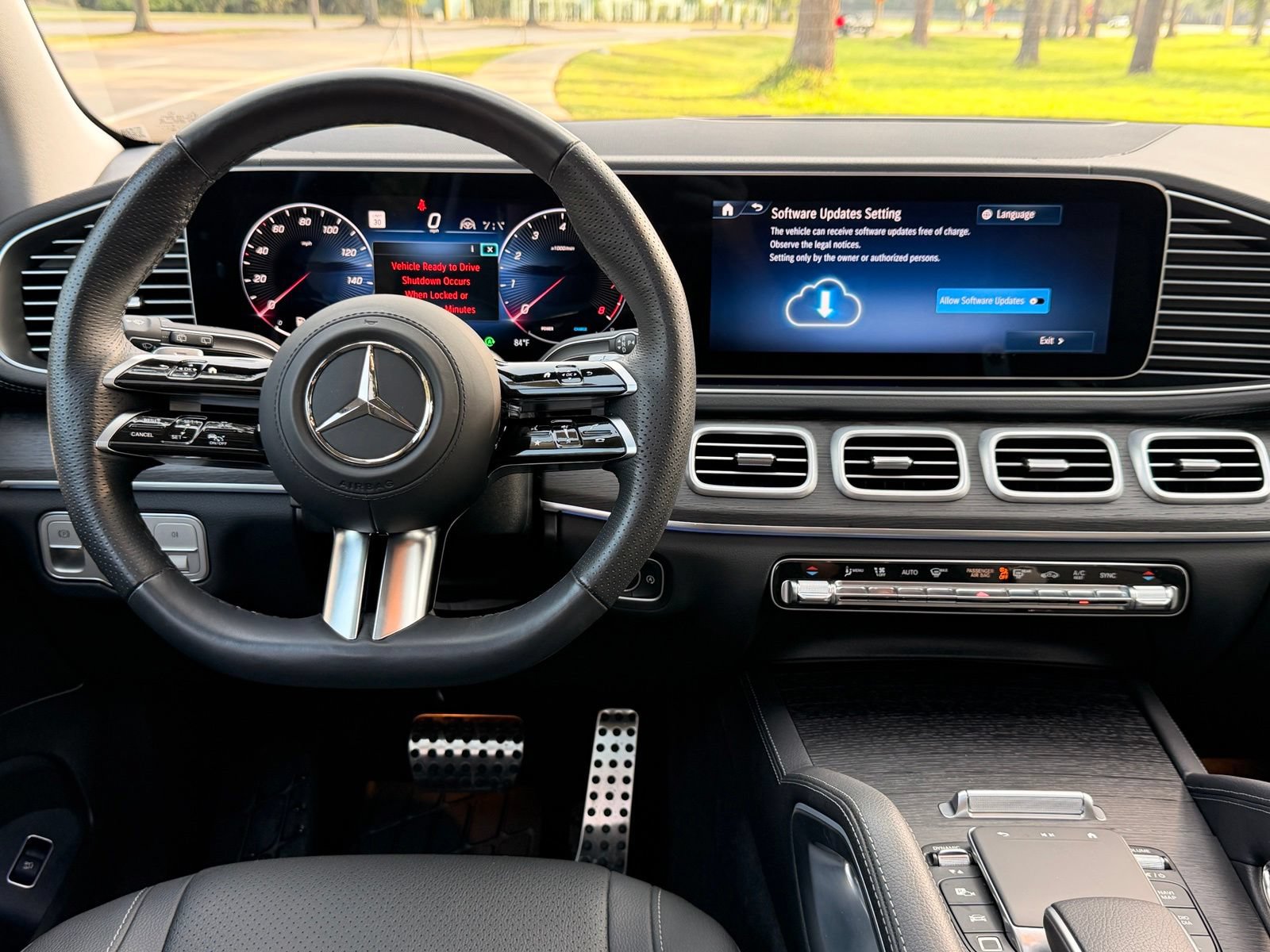 Certified 2026 Mercedes-Benz GLS 450 4MATIC image 3